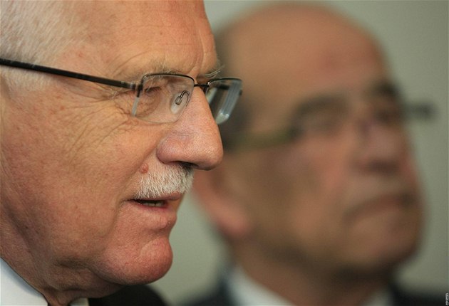 Václava Klaus nav�tívil v Brn� ombudsmana Motejla