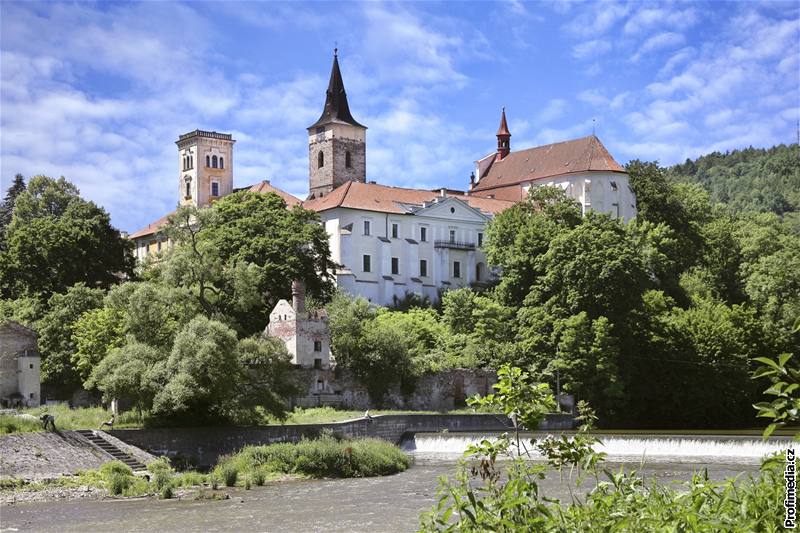 Nejkrásnjí památkou Stedoeského kraje se stal Chrám sv. Barbory v Kutné Hoe.