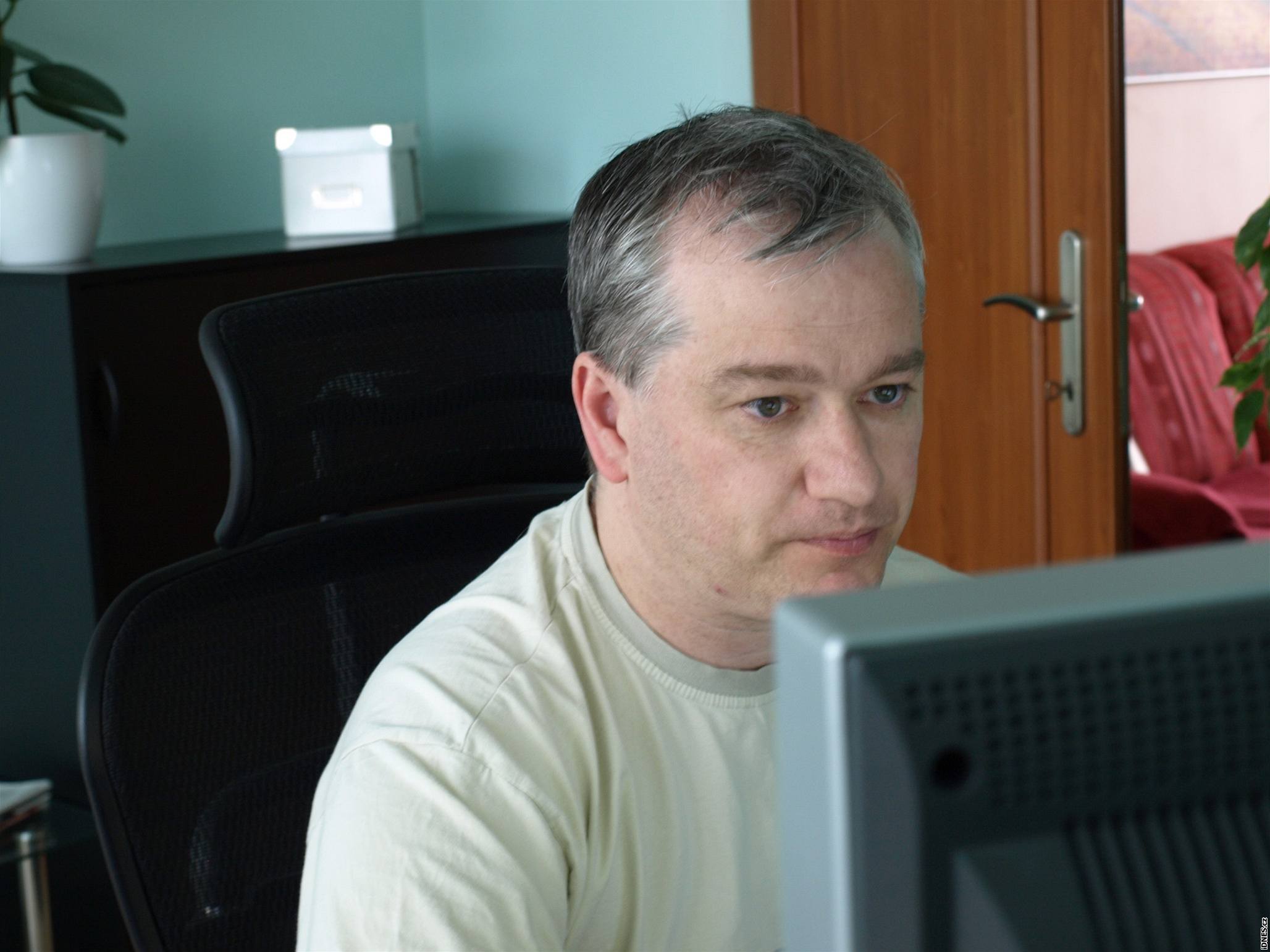 Pavel �tverák d�lá bookmakera u� deset let. A te� byl u�itelem reportéra iDNES.cz.