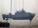 Jiní Korea vylovila trosky potopené lodi chonan (15. dubna 2010)