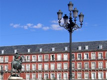 panlsko, Madrid. Plaza Mayor (Kastilie)
