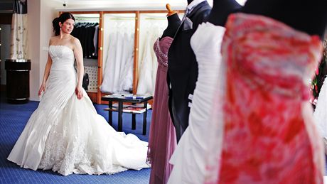 Svatební salon Nuance - bloggerka Zuzana zkouí svatební studia v praxi