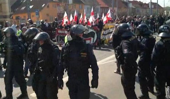 Pochod radikál v Plzni, kterého se ák úastnil.