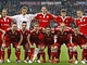 Fotbalist� Bayernu Mnichov p�zuj� p�ed semifin�le Ligy mistr� s Lyonem.
