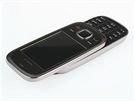 Recenze Nokia 7230 telo