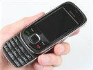 Recenze Nokia 7230 telo