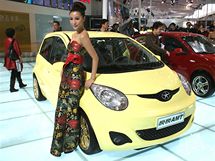 Autosalon Peking 2010:  JAC AMT pipomnajc mal toyoty