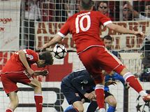 Arjen Robben z Bayernu Mnichov v semifinle Ligy mistr stl gl Lyonu.