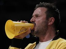 Herec David Arquette fand domcm pi utkn La Lakers - Oklahoma City Thunder