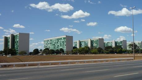 Budovy ministerstev v brazilské metropoli Brasília (2009)