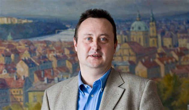 Podnikatel Tomá� Hrdli�ka (na fotografii) se minulý týden se�el s �lenem Zemanova volebního týmu Martinem Nejedlým.