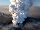 Erupce islandské sopky Eyjafjallajokull.