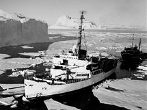 Pobřežní stráž USA křižovala Severní ledový oceán celou studenou válku.
