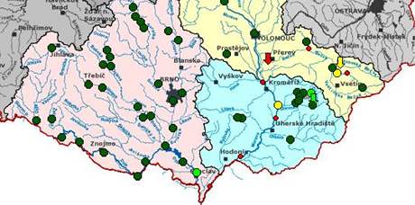 Tet stupe - ohroen - plat na ece Morav v Lanhot a ve Strnici (18. kvten 2010) 