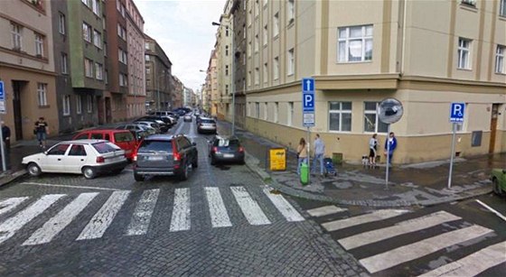 V Praze 3 je nepřehledných přechodů pro chodce víc. Ilustrační foto