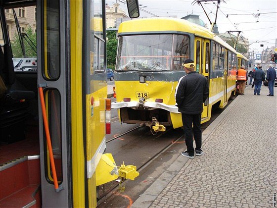 V Plzni se srazily tramvaje. (10. kvtna 2010)