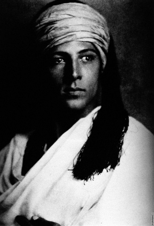 Rudolpho Valentino