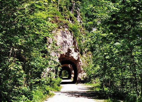 Rakousko, trasa star lesn eleznice v Reichraminger Hintergebirge