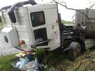 Nehoda kamionu na prvním kilometru rychlostní silnice R10 u Prahy