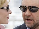 Cannes 2010 - herci Cate Blanchettová a Russell Crowe