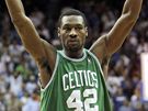 Tony Allen z Bostonu Celtics se raduje po výhe nad Orlandem Magic