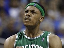 JO! Paul Pierce z Bostonu Celtics se raduje bhem utkn s Orlandem Magic