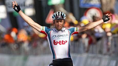 Vít�z 6. etapy cyklistického Gira Matthew Lloyd z Austrálie