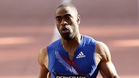 Tyson Gay pi atletické exhibici v ulicích Manchesteru