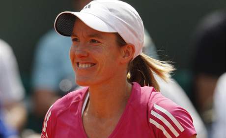 VÍTZNÝ NÁVRAT. Justine Heninová se po dvou absencích vrátila na Roland Garros. V prvním kole uspla
