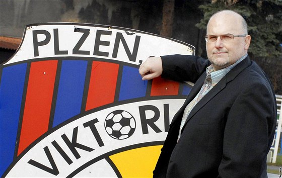 Nezvstný podnikatel Miroslav Kí byl místopedsedou fotbalového svazu a majitelem plzeského klubu.
