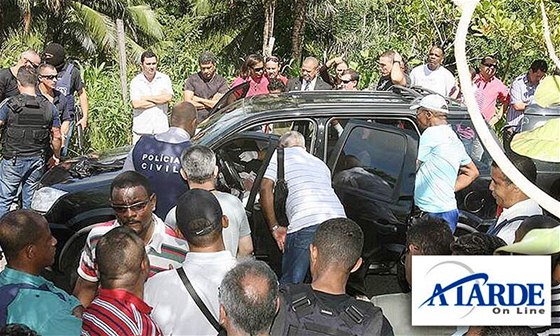 Policisté ohledávají místo vrady brazilského policejního éfa Clayton Leao Chavese.