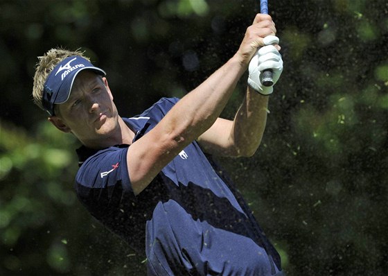 Luke Donald se dokázal otepat ze zpackaného úvodního kola Wales Open