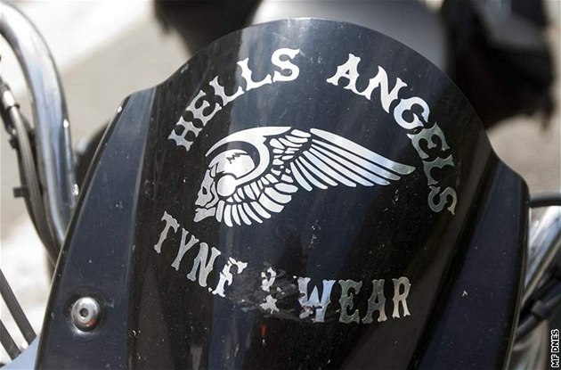 Velká razie na Hells Angels. Němečtí policisté prohledávají klubovny i byty