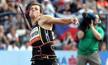 Otpa Petr Frydrych se na Zlat trete pedvedl nejdelm hodem roku 88,24 metru.