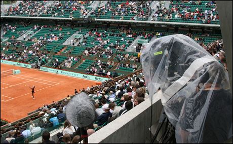Roland Garros - pohled na kurt od nejvýše položené 3D kamery.