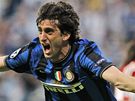 Diego Milito, útoník Interu Milán, se raduje ze svého gólu ve finále Ligy mistr