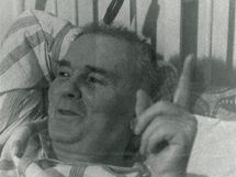 V roce 1969 se bsnk Mikulek zranil a dvacet msc leel v brnnsk razov nemocnici