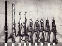 Zbraně, které bratři Mašínové uloupili a zakopali v Československu před útěkem do Západního Berlína.