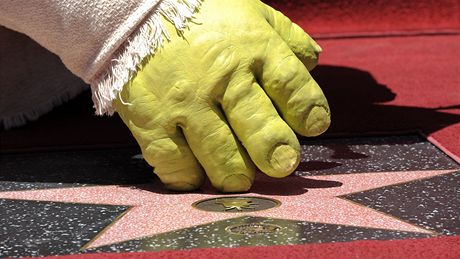 Zlobr Shrek získal hvzdu na hollywoodském chodníku slávy