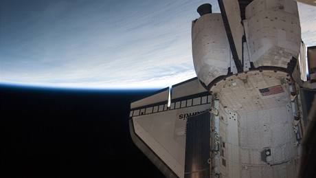 Výstup do volného prostoru (STS-132)
