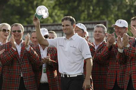 tyiaticetiletý Zach Johnson získal ve Fort Worthu sedmý titul na PGA Tour.