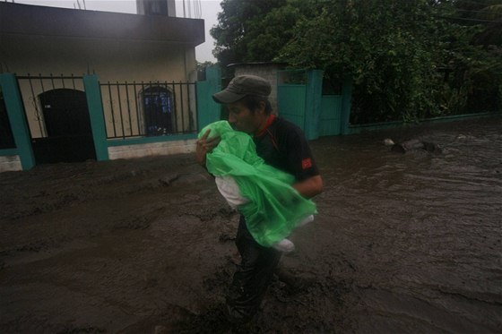Stedoamerickou Guatemalu zasáhla první tropická boue letoní sezóny Agatha (29. kvtna 2010)