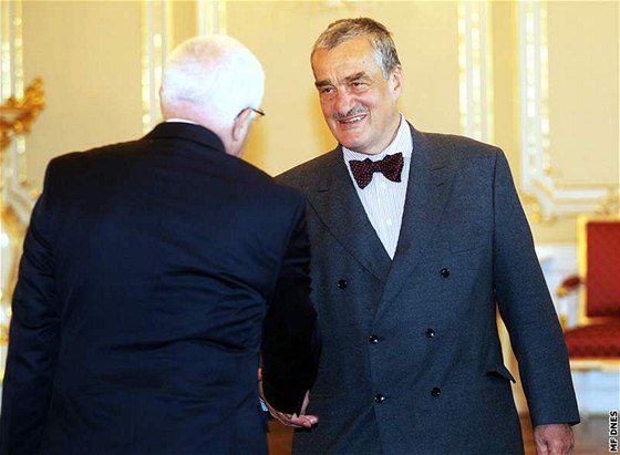 Prezident Václav Klaus pijal na Praském hrad pedsedu TOP09 Karla Schwarzenberga. (31. kvtna 2010)