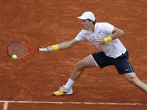 esk tenista Tom Berdych se sousted na odehrn me v zpase s Andym Murraym na French Open.