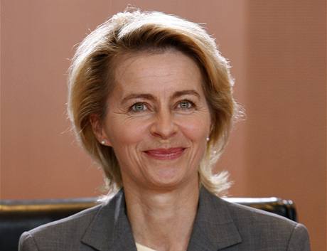 Nmeck ministryn prce a socilnch vc Ursula von der Leyenov (2. ervna 2010)