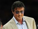 Herec a reisér Sylvester Stallone ped prvním finále NBA mezi LA Lakers a Bostonem Celtics