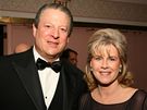 Bývalý americký viceprezident Al Gore a jeho manelka Tipper, s ní se rozvádí 