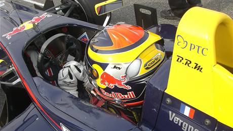 Vládce Britské F3 sezony 2010 Jean-Eric Vergne