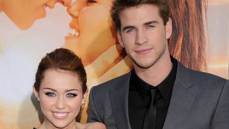 Miley Cyrusov a jej snoubenec Liam Hemsworth