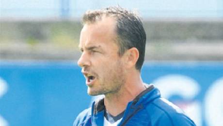 COMEBACK.Poslední ligový zápas za Teplice hrál Frala v záí 2002, te je zpátky jako asistent trenéra.